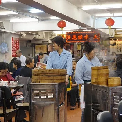 Private Food Tour: Hong Kong Island